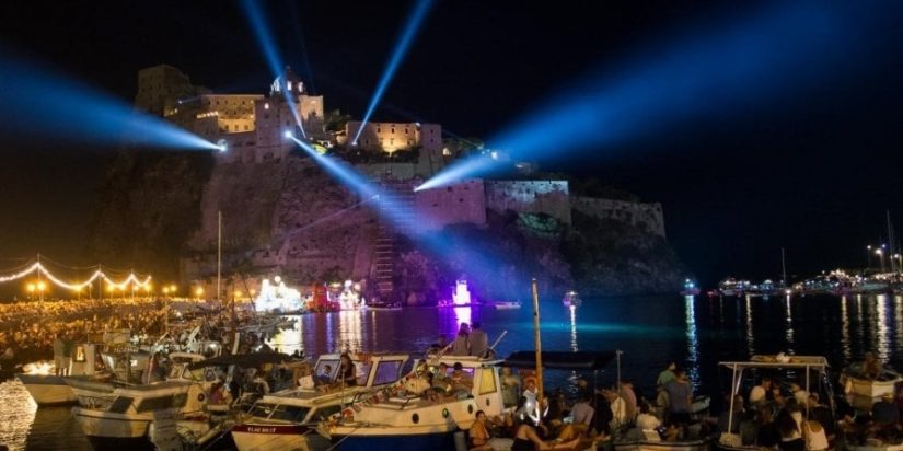 Festa di Sant'Anna in barca con spettacolo pirotecnico ad Ischia - Photo 8