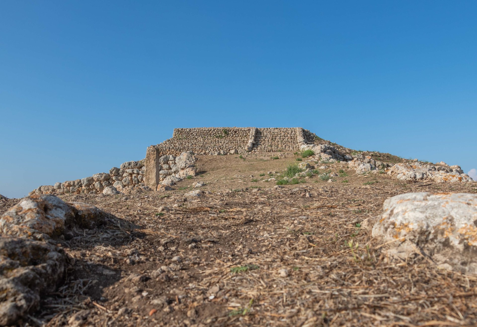 Porto Torres: archaeological tour in Monte d'Accoddi and Su Crucifissu Mannu - Photo 3