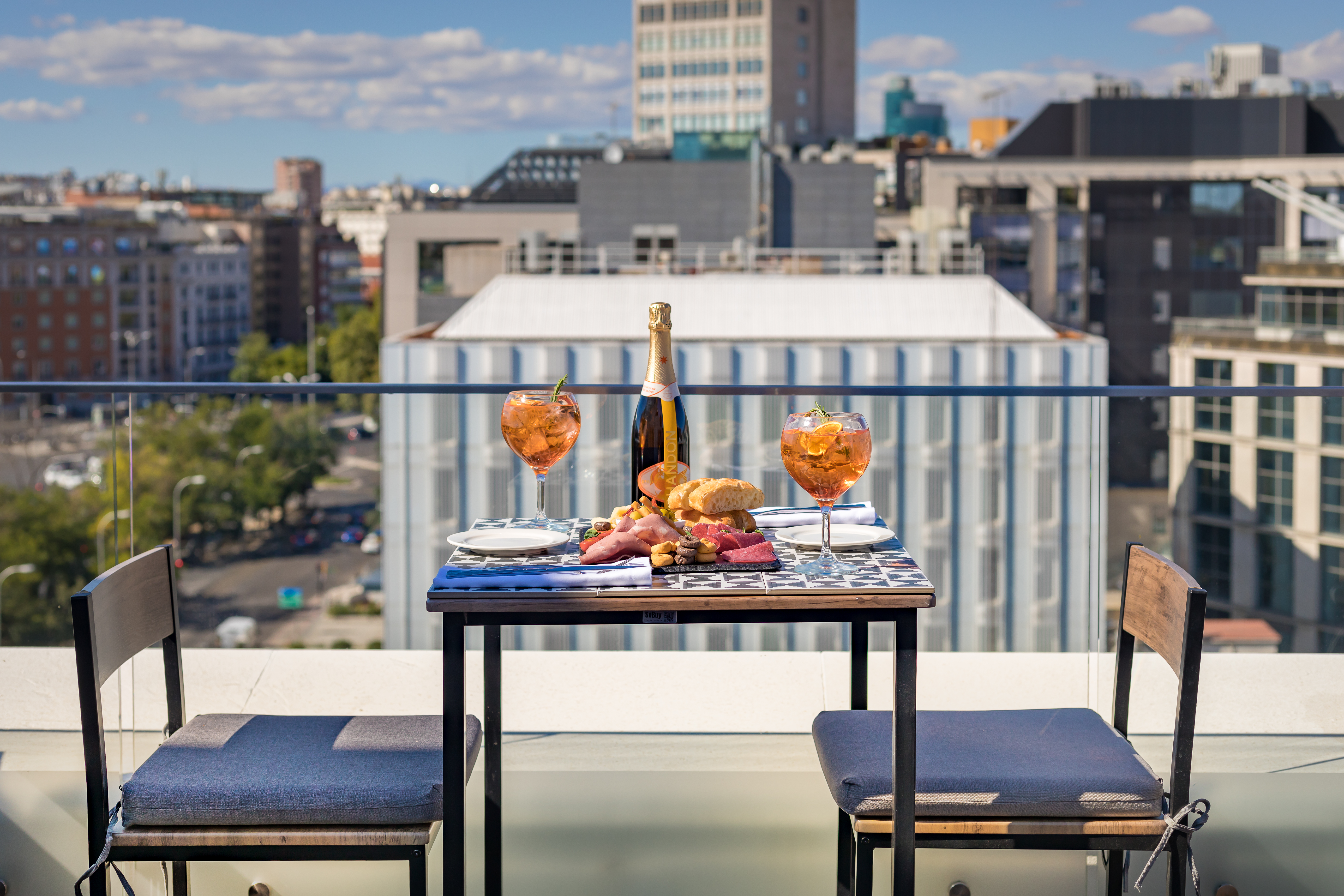 “Moët Garden Spritz & Antipasto” Italian Aperitif at Barcelo Emperatriz