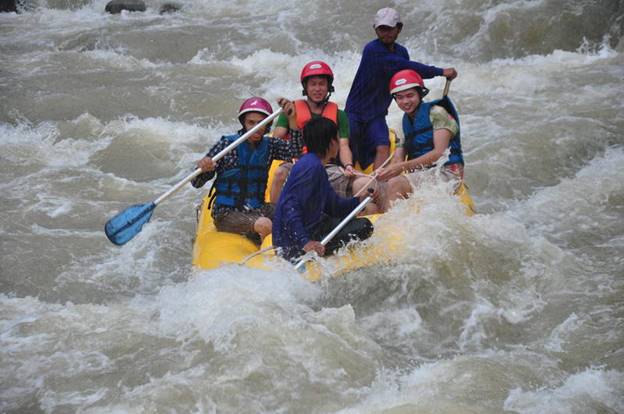 PHUKET-PHANG NGA: Únase al tour Día completo Rafting en rápidos 5 km. Tirolesa 150 M. Bahía de Phang Nga con almuerzo - Foto 4