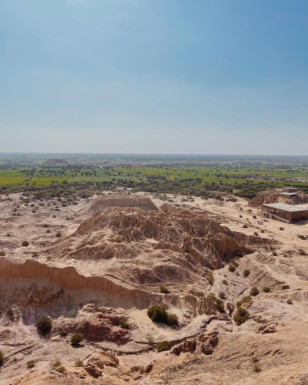 Chi-01: Las Enigmáticas Pirámides de Túcume y el Bosque Pómac - Foto 5