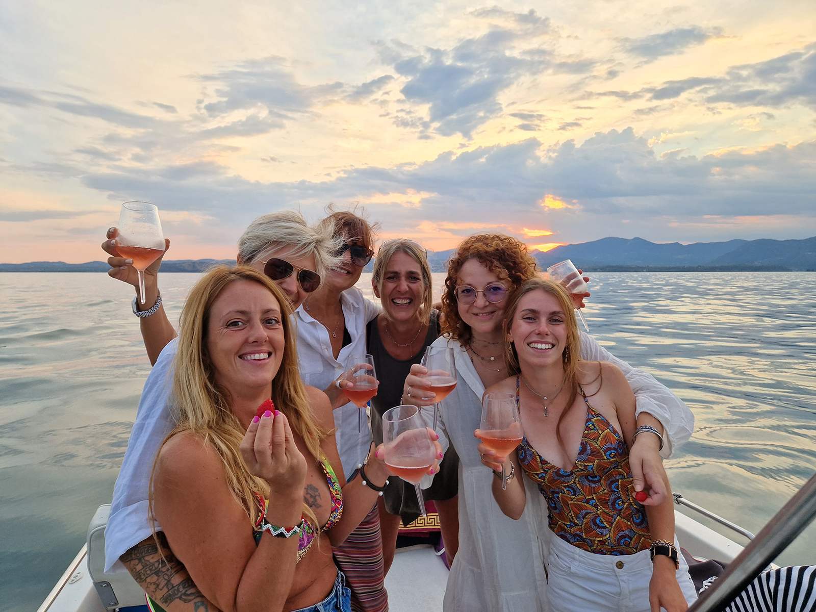 Private boat tour with wine and food tasting from Garda - Photo 3