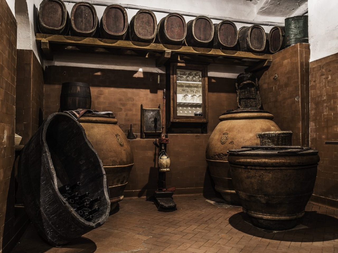 Explore Elegance: Savor 3 Exquisite Wines at Tenuta Bossi - Photo 6