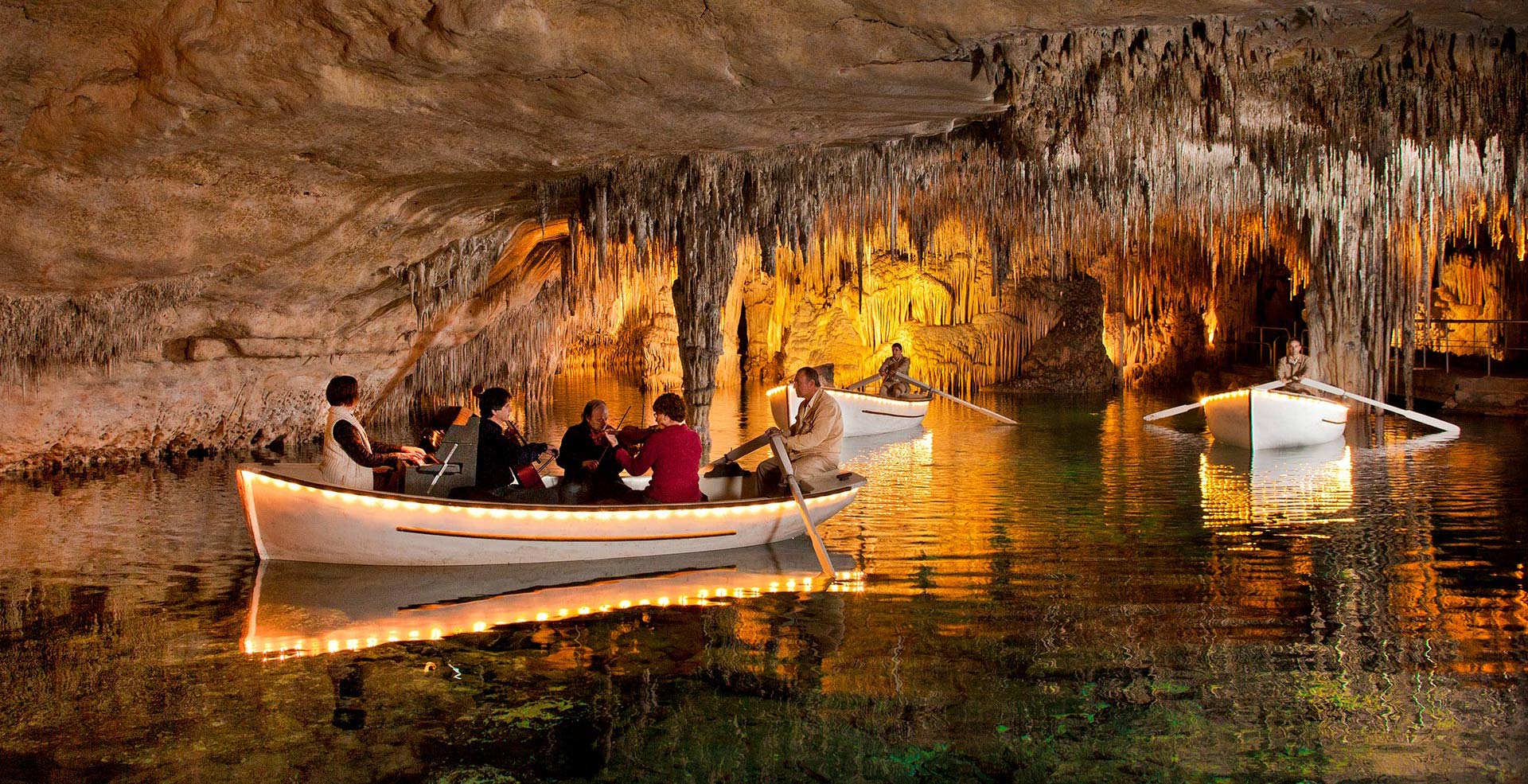 Full-Day Drach and Hams Caves Tour from Palma
