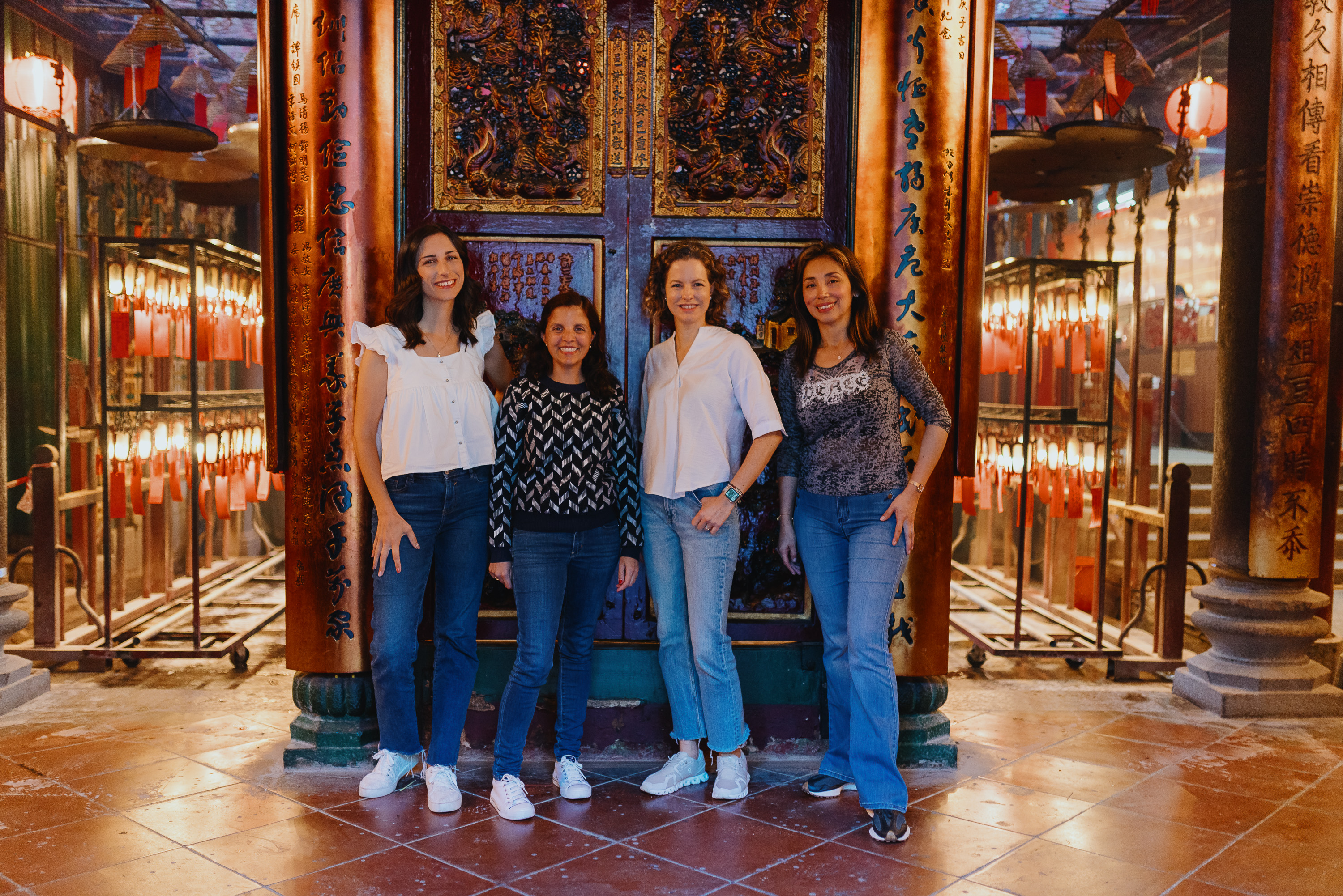 Guided Tour of Hong Kong Island in Private Service - Accommodations in Hong Kong