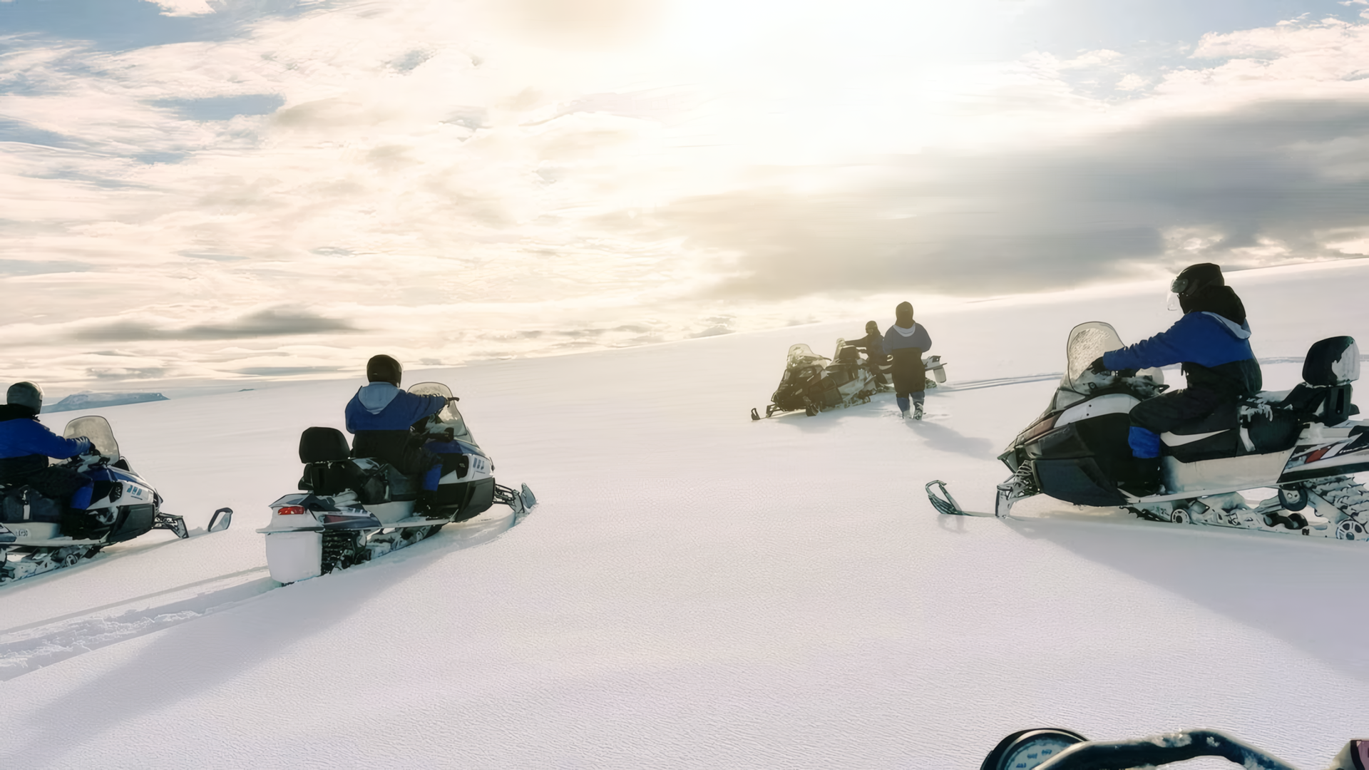 Círculo de plata privado y motos de nieve en Langjökull - Foto 4