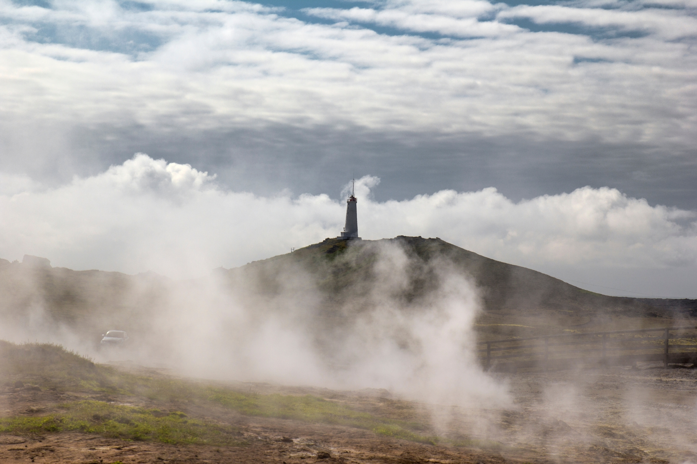 Keflavík to Reykjavík - private tour with Reykjanes Peninsula & Blue Lagoon - photo 9