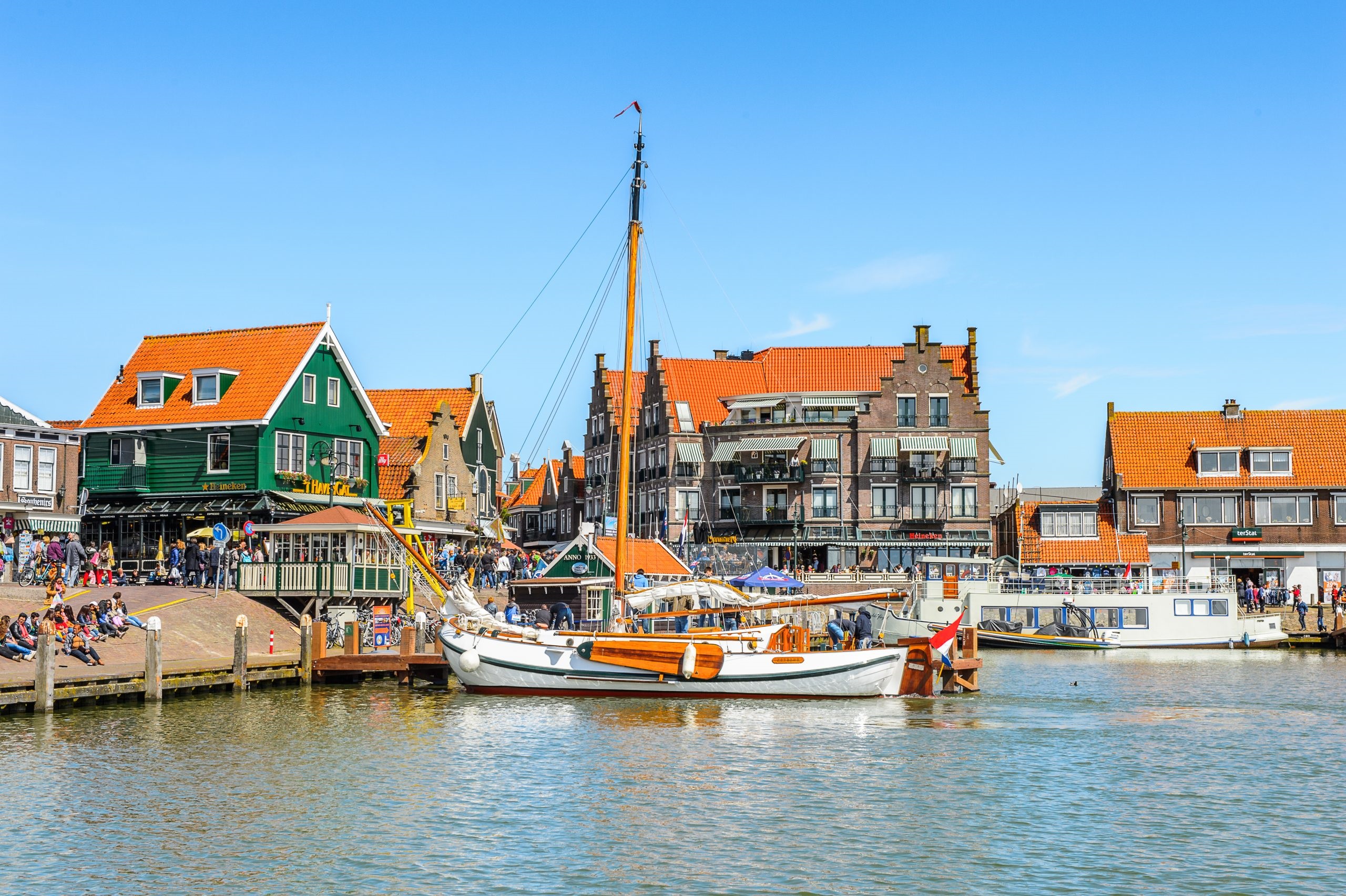 Zaanse Schans Yel Değirmenleri, Volendam ve Lale Serası Turu Sahibi Tarafından
