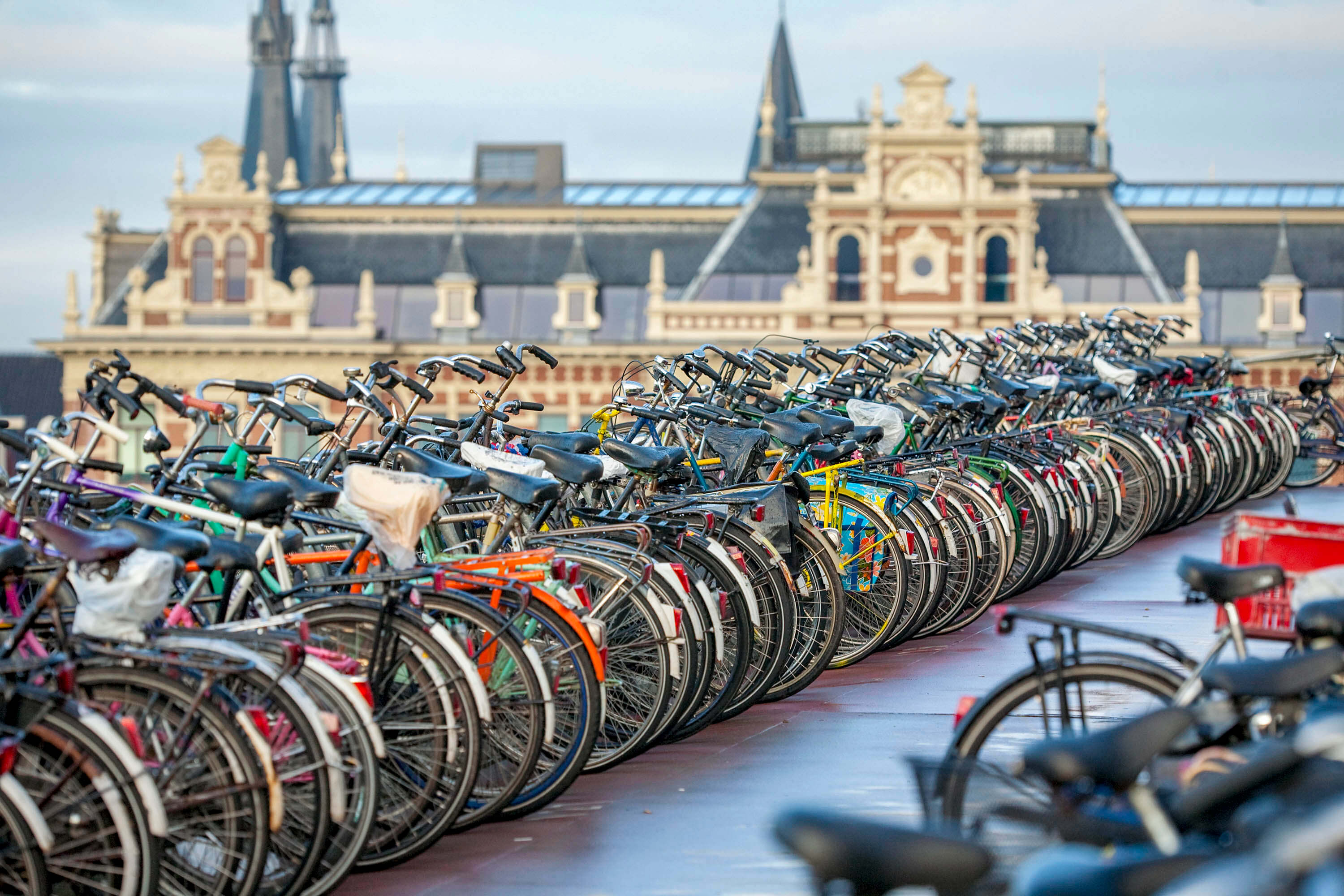 Amsterdam: Explore the Main Attractions with an Audio Guide