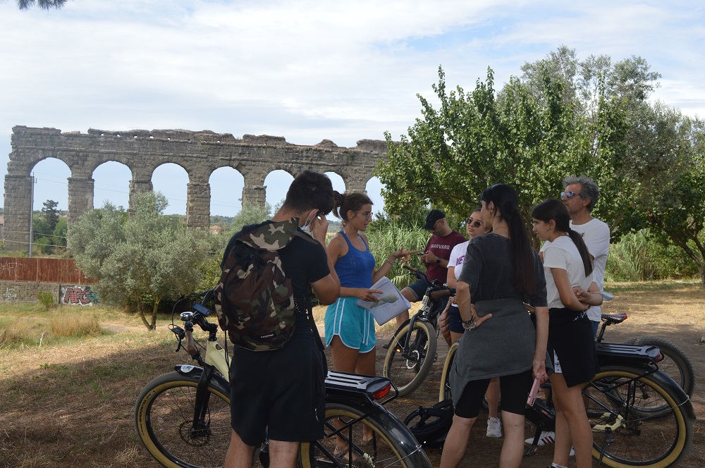 Appian Way Bike Tour with Park of the Aqueducts and the Roman Countryside - Photo 5