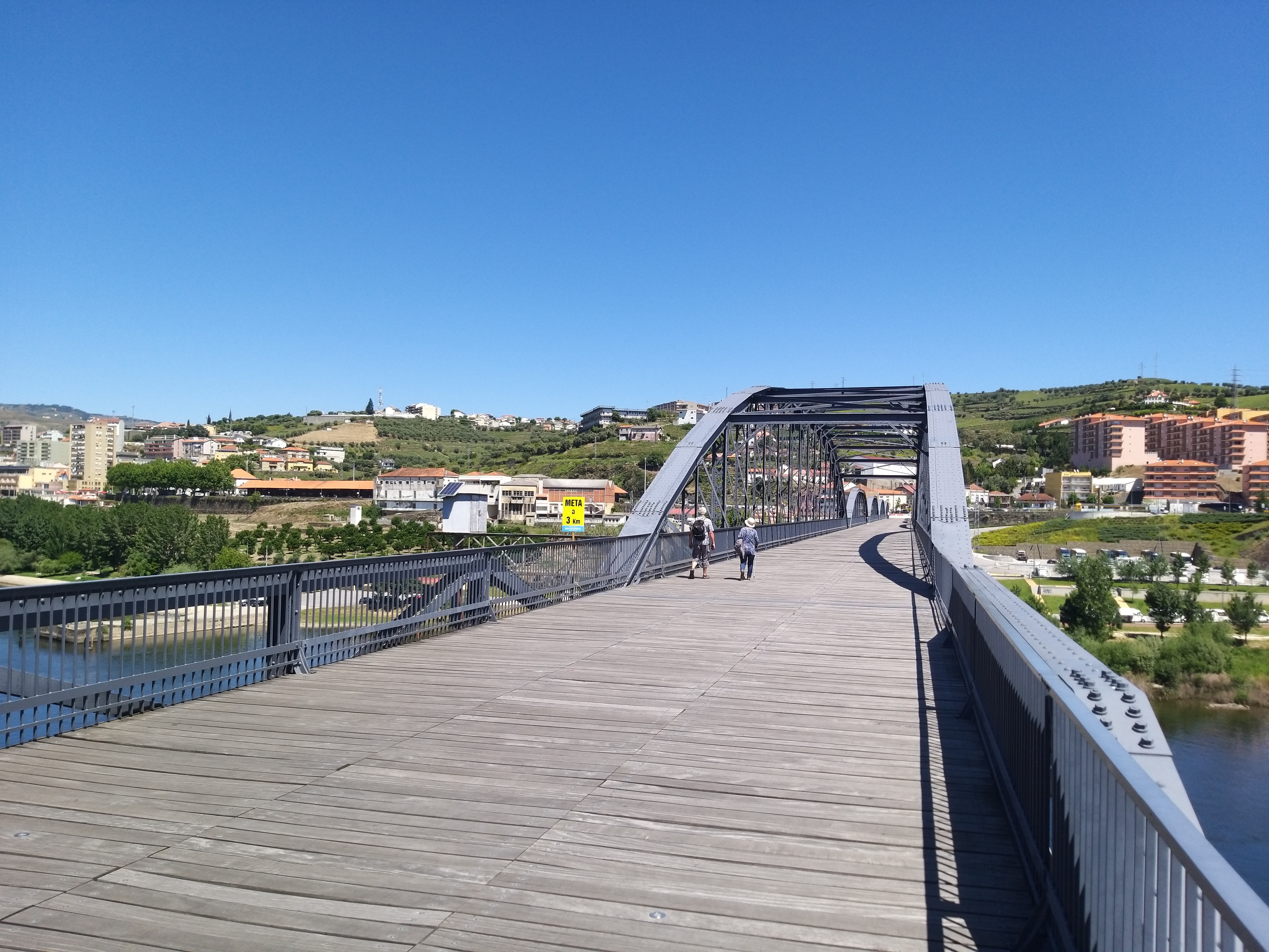 Private car transfer from Porto to Pinhão - Photo 4