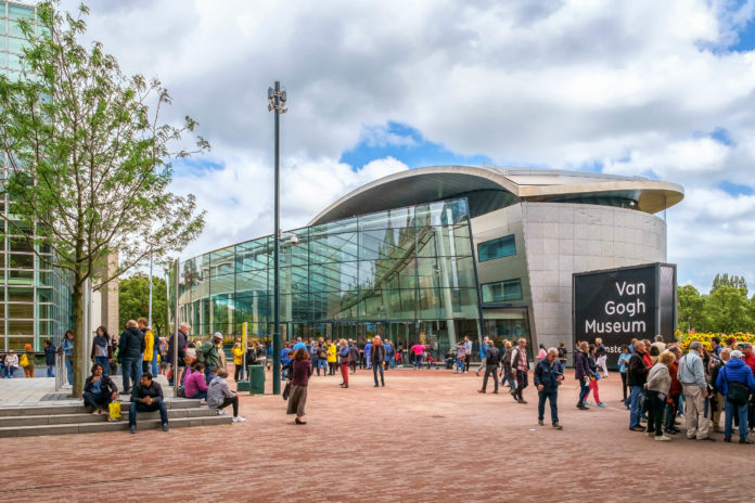 Van Gogh Private Tour - With Reserved Entry – Image 3 | WeShare