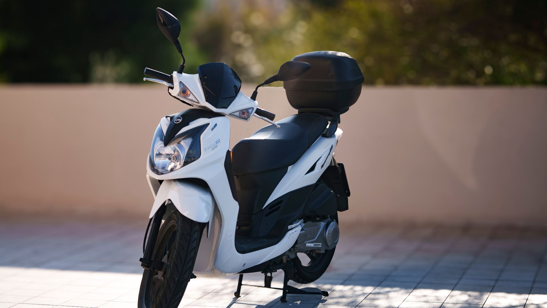Olbia: scooter rental - Photo 6