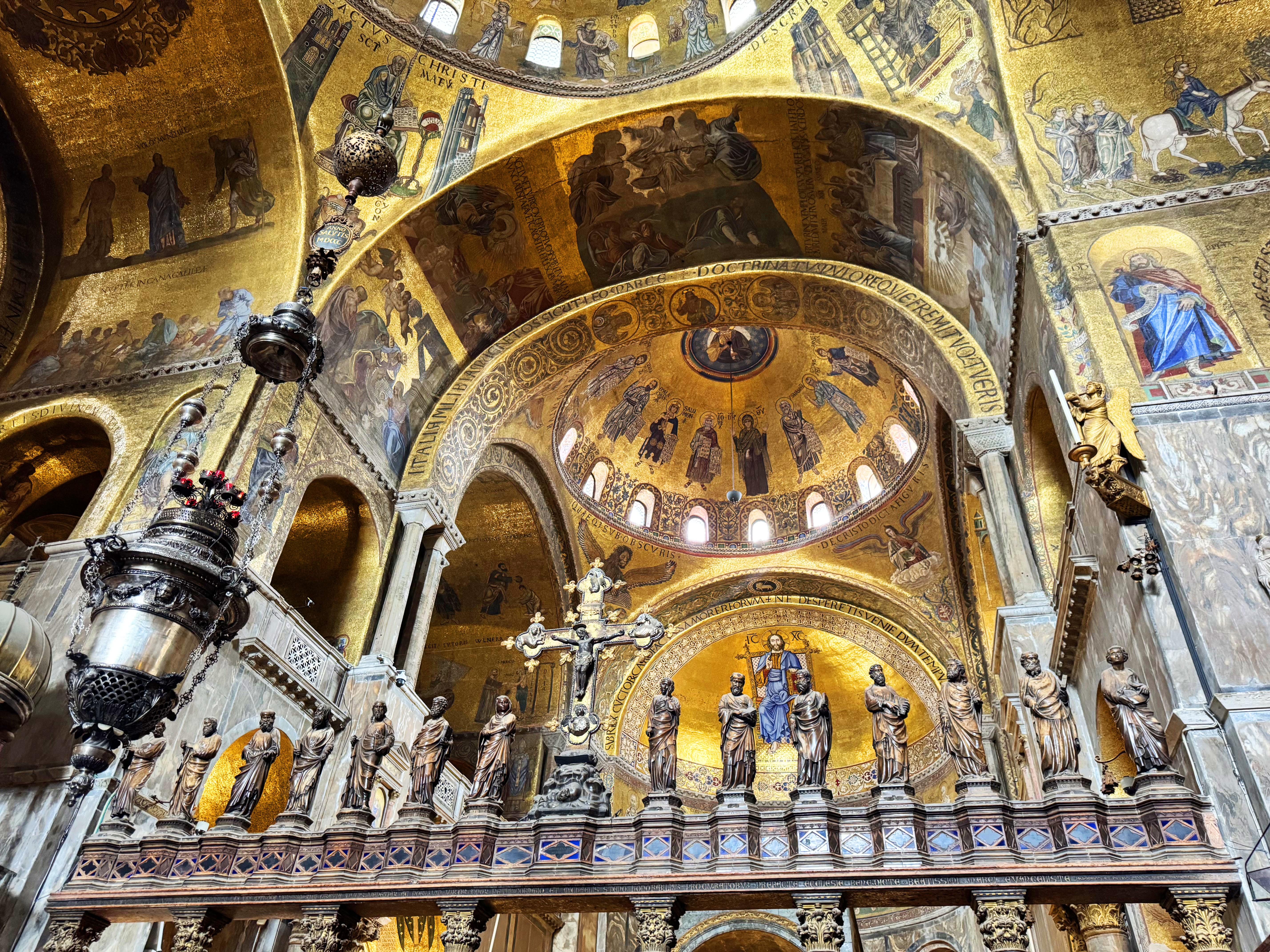 Imperdibles de Venecia: Palacio Ducal, Basílica Dorada y Zona de San Marcos en Grupo Reducido - Alojamientos en Venecia
