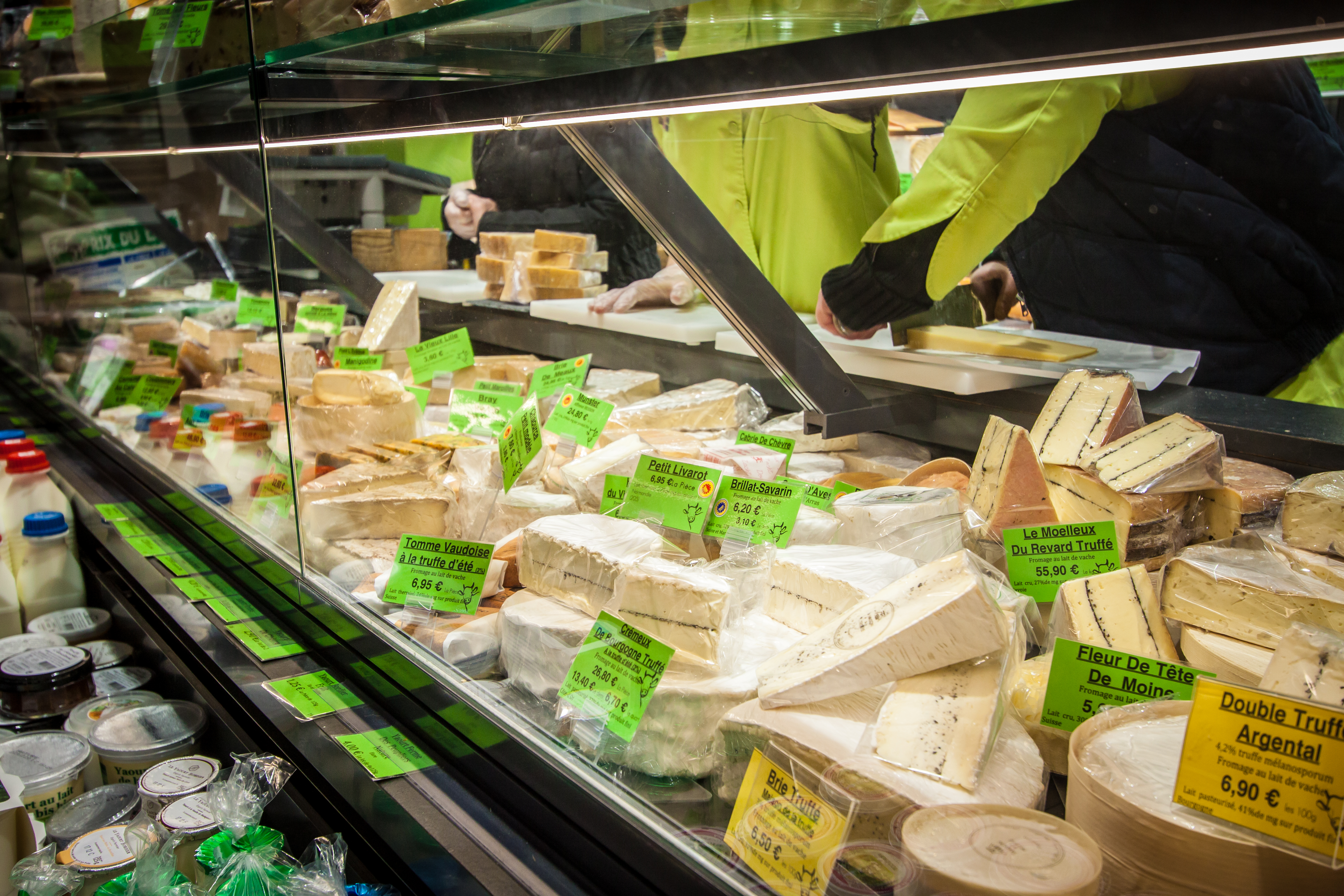 Montmartre Local Gastronomy Tour – Image 4 | WeShare