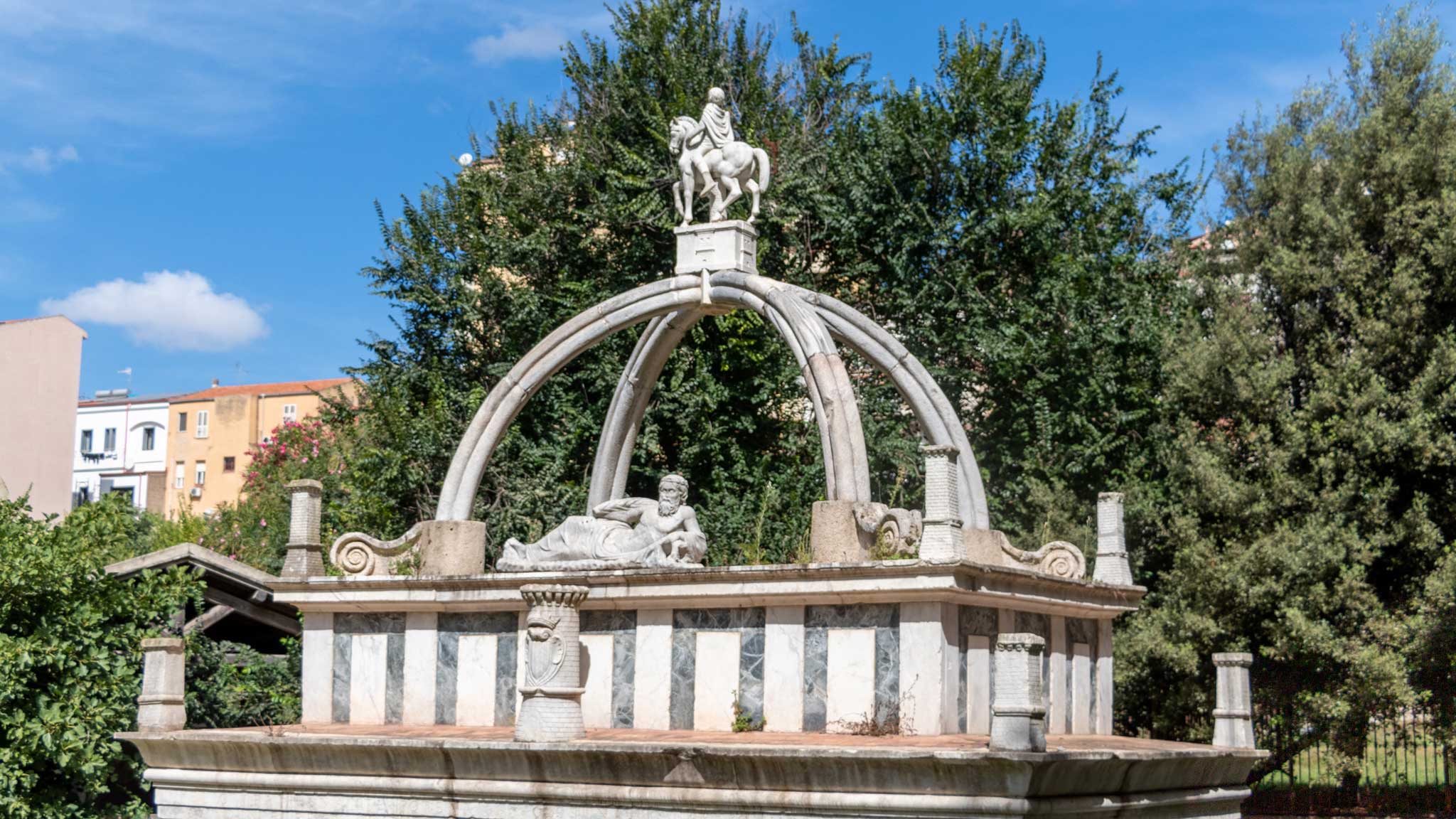 Sassari: tour of the historic center - Photo 11