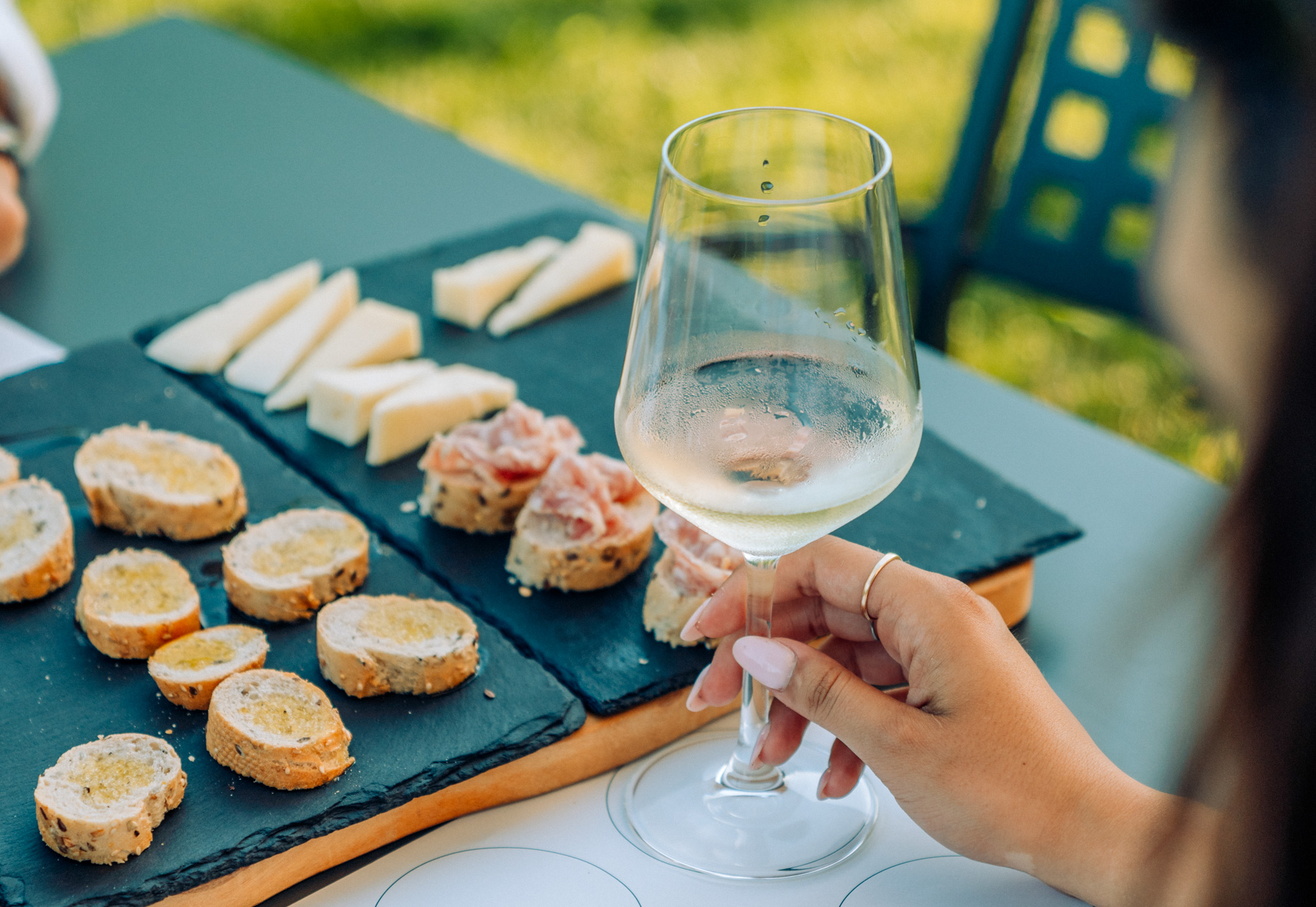 E-Bike tour and wine tasting in Lazise - Photo 3