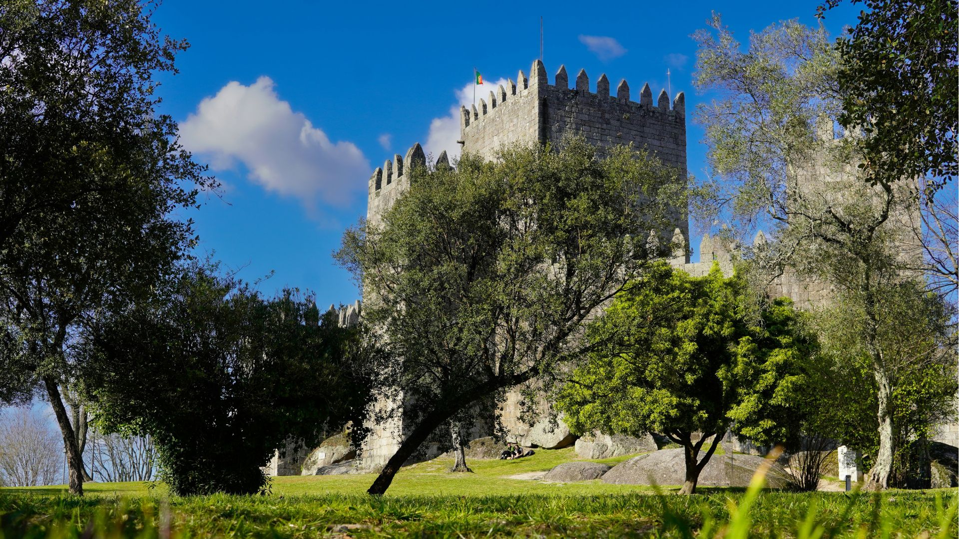 Guimarães & Braga Small Group Tour with Lunch and All Tickets Included - Photo 5