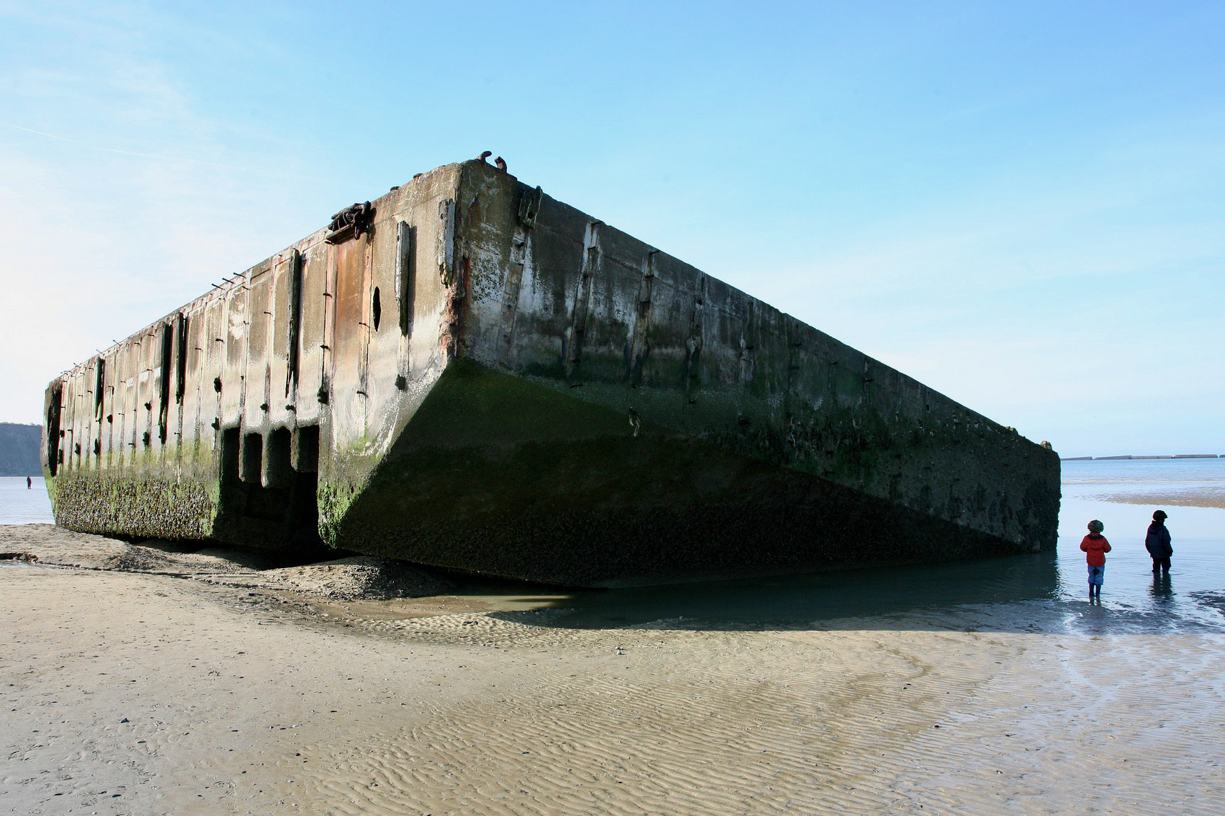 3-day Normandy, D-Day, Mont Saint-Michel, 3 Loire Castles Small-group by Minivan. - Photo 39