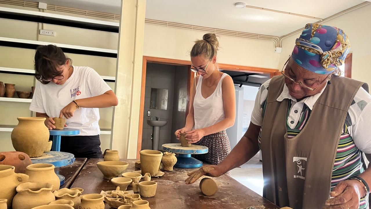 Hands-On Pottery Workshop: Craft Santiago’s Traditional Ceramics