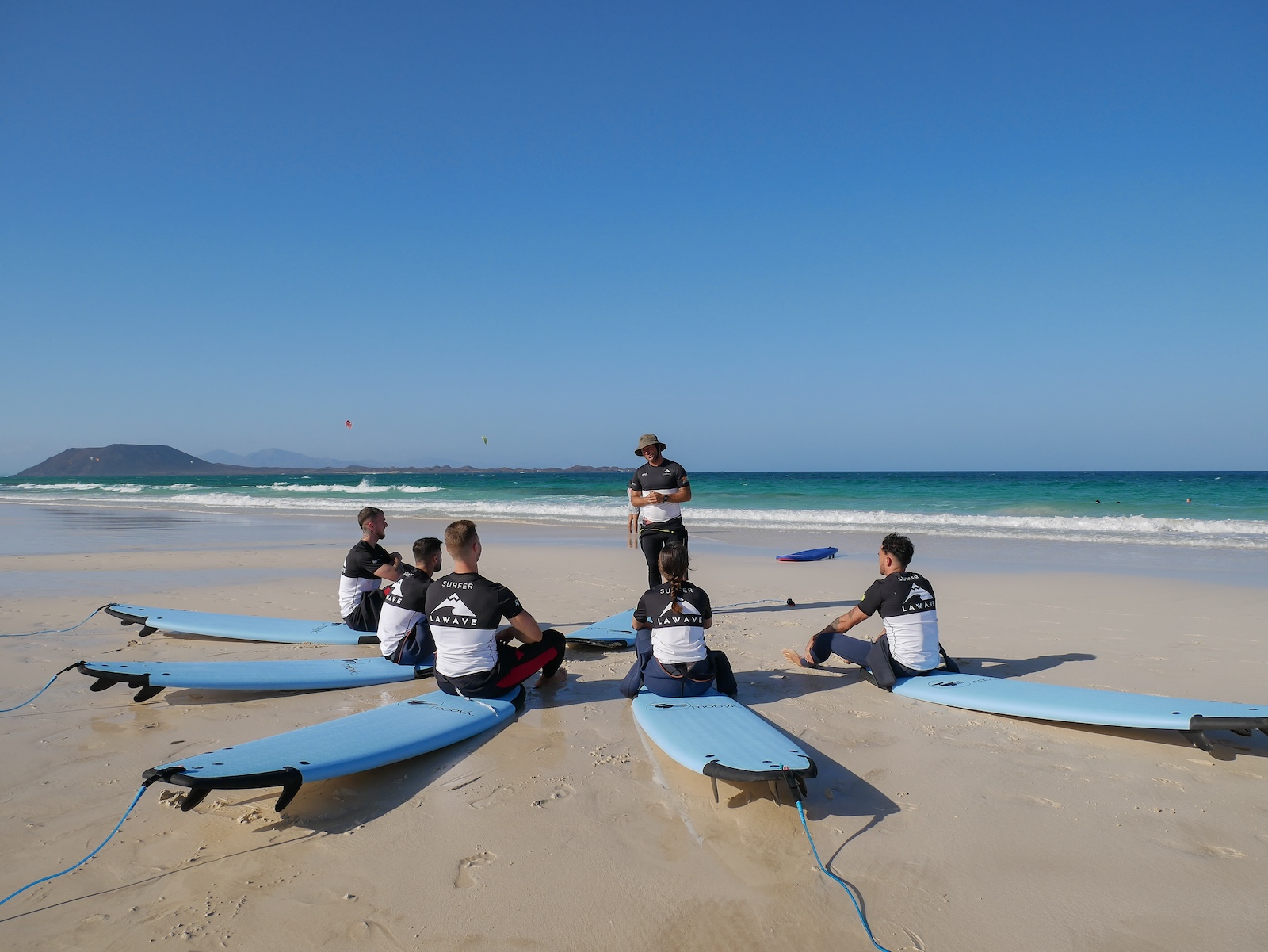 Clases de surf para adultos nivel principiante en la zona norte