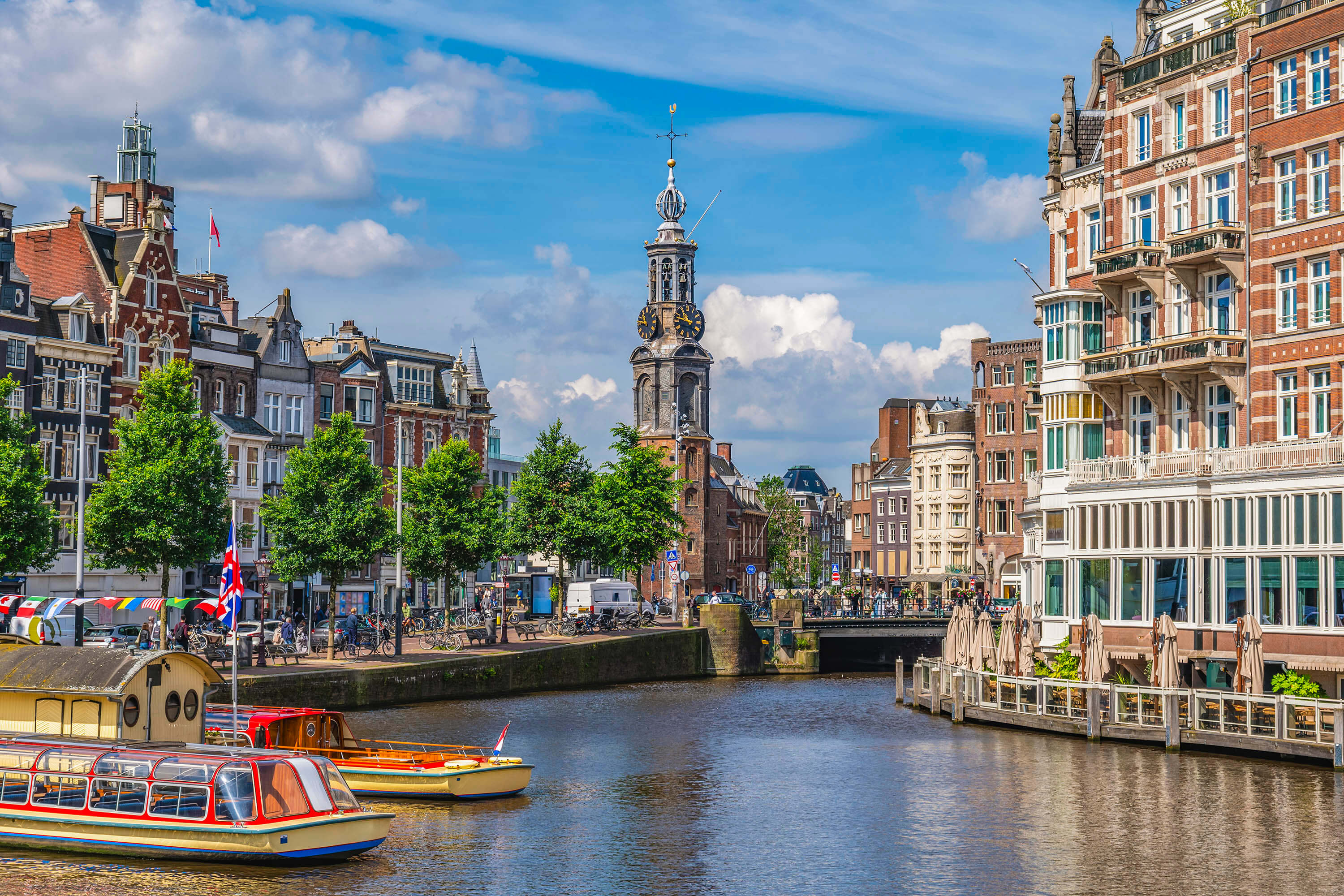 Amsterdam: Explore the Main Attractions with an Audio Guide