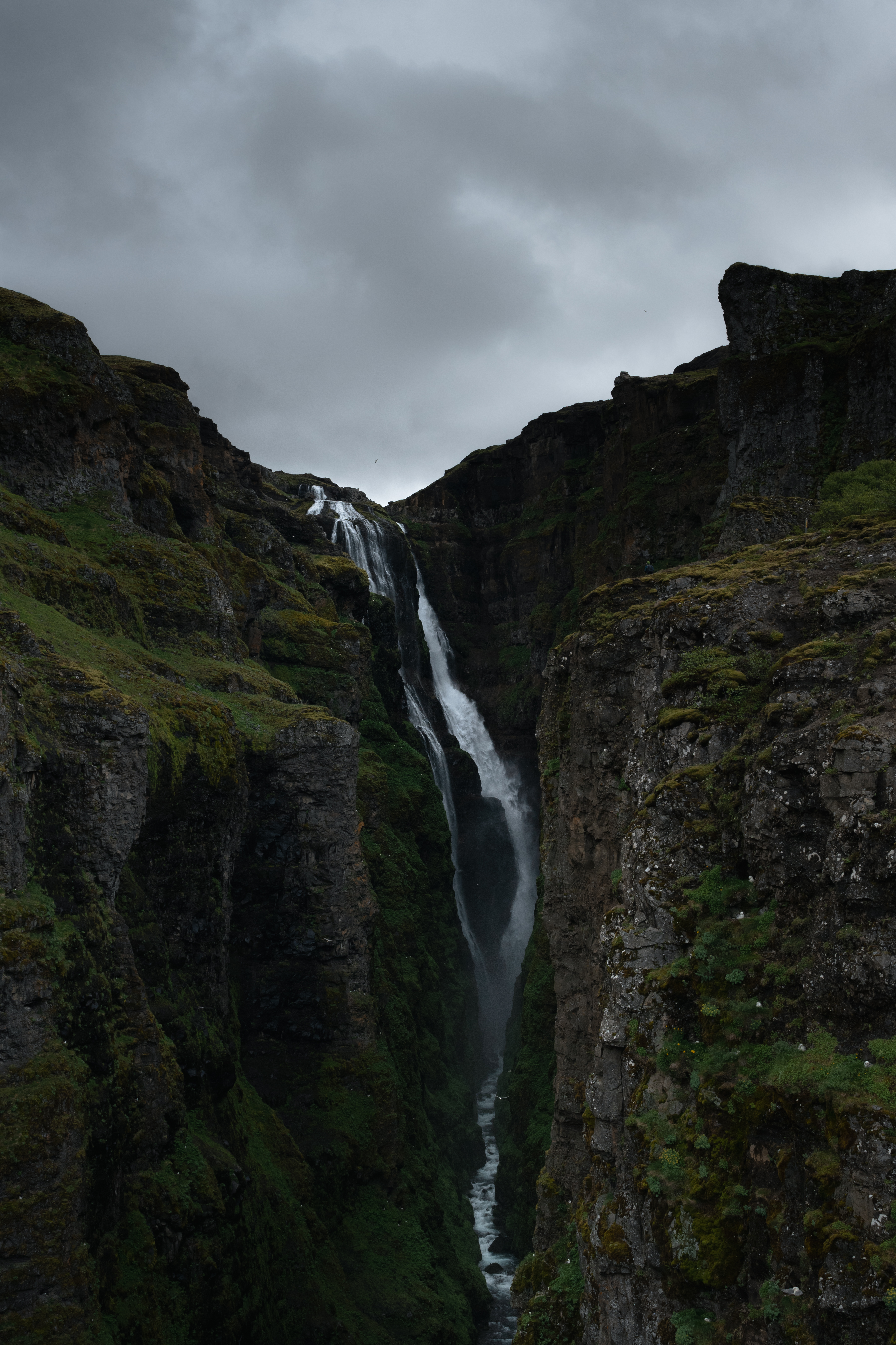 Private Hiking Tour to Glymur Waterfall: Minivan Transfer - photo 13