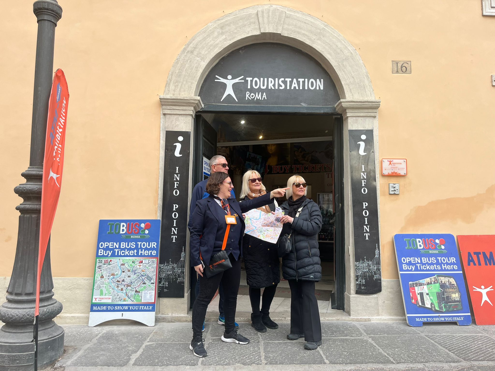 Tour Guidato alle Catacombe con Accesso Preferenziale - Alloggi in Roma