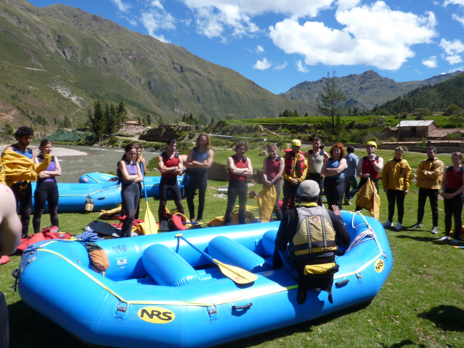 Cus-19 : Rafting en el Río - Aventura en Urubamba - Foto 4