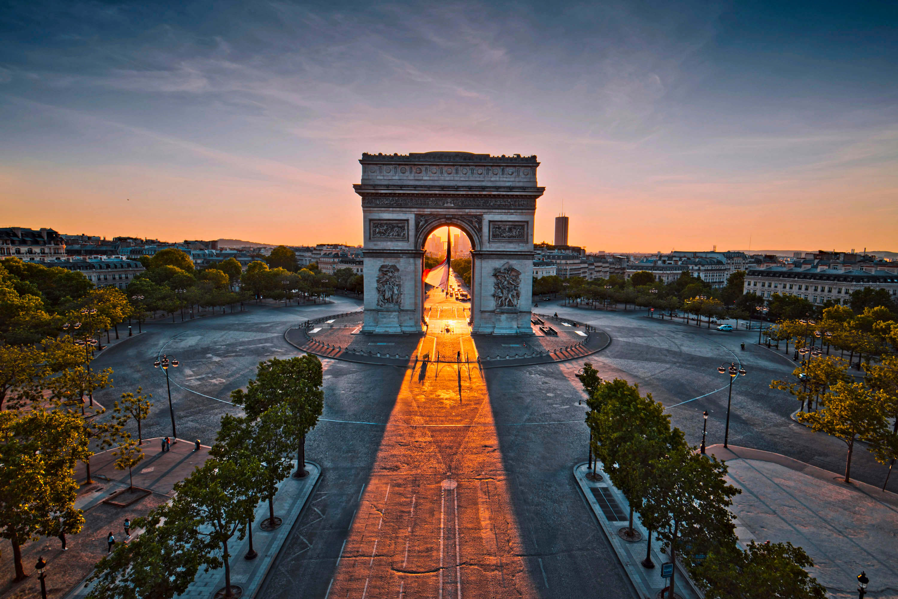 Paris, Arc de Triomphe: tour with audio guide
