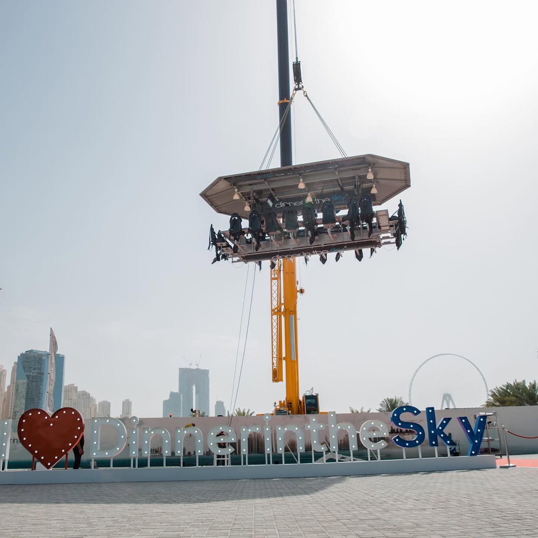 Dinner in the sky Weekend – Image 2 | WeShare