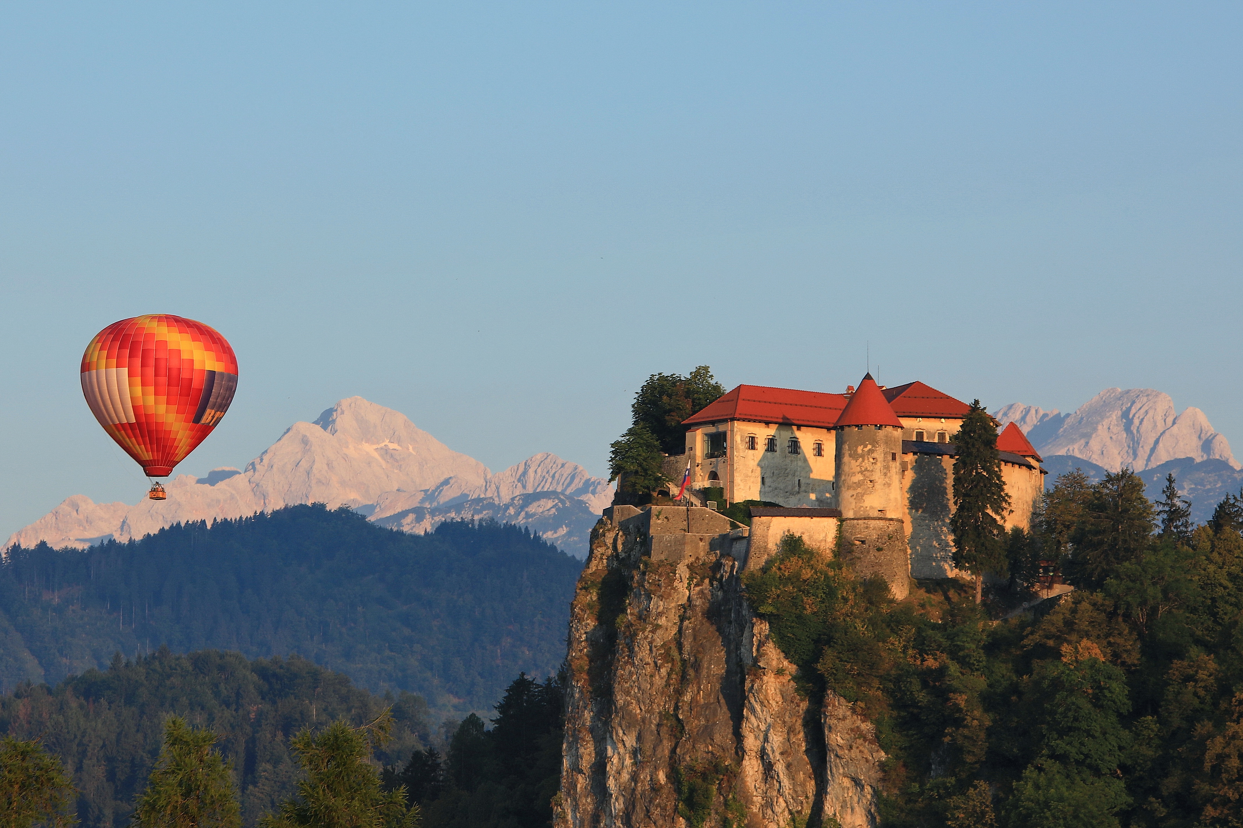 Hot Air Balloon Bled