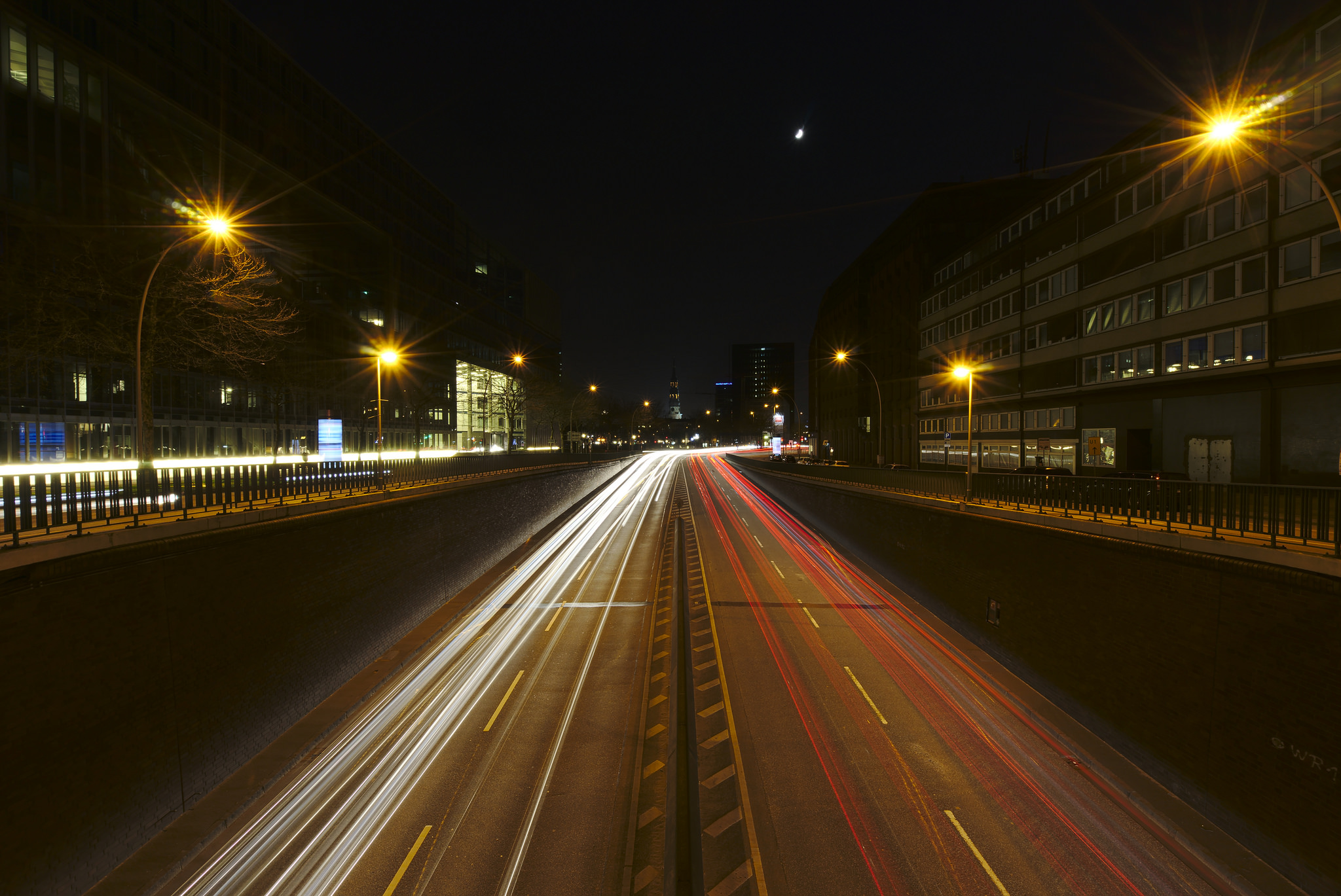 Private Night transfer from Rome to the airport of Fiumicino - Photo 2
