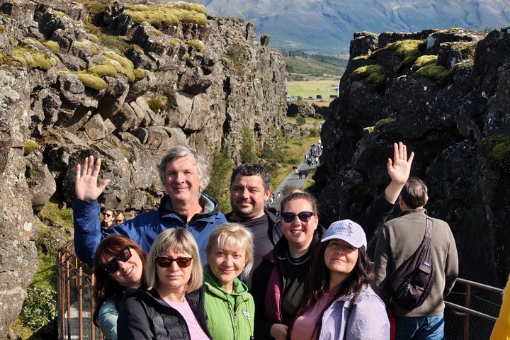 Combo Tour: Private Golden Circle with Silfra Snorkeling Tickets - photo 4