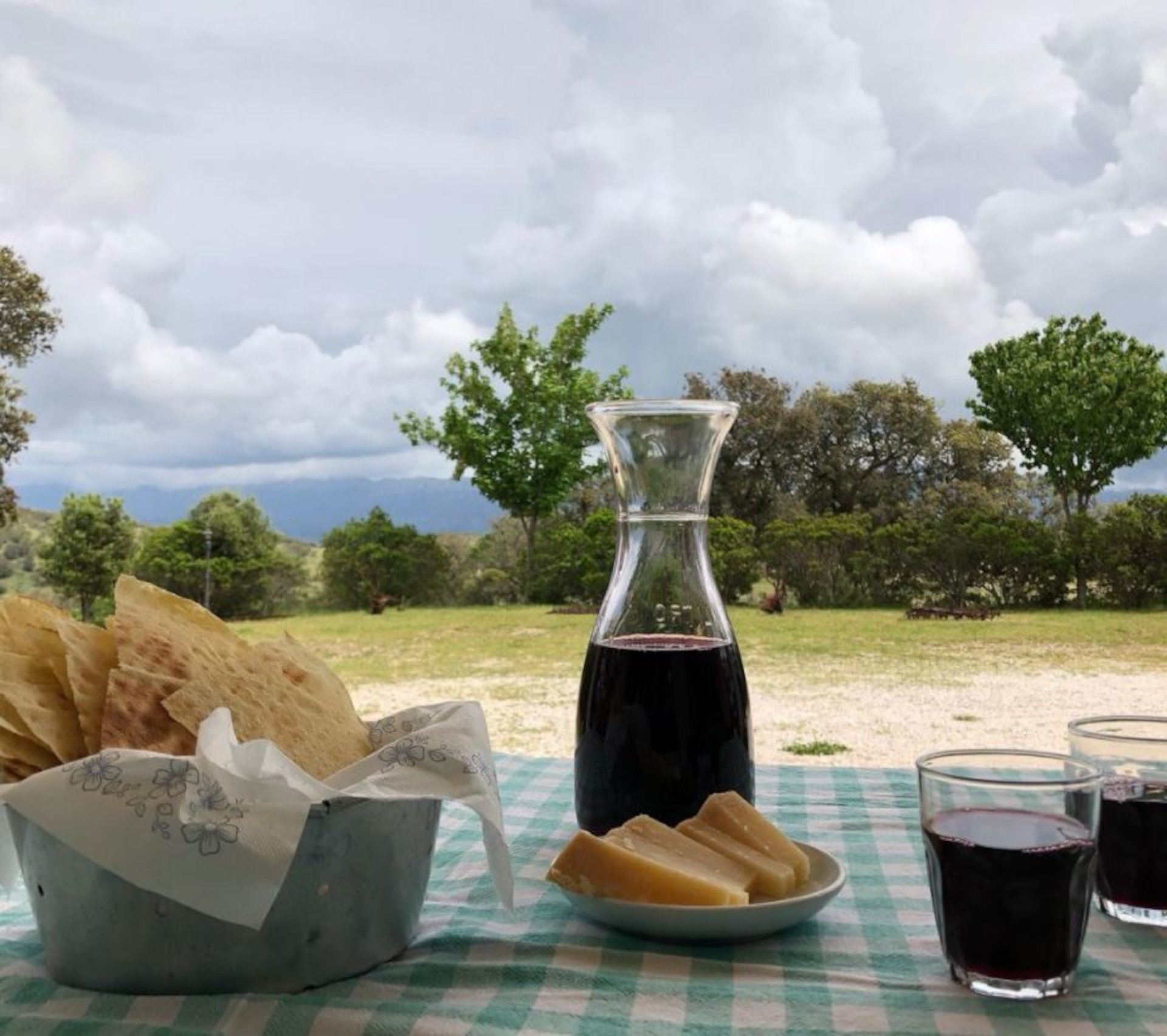 Bitti: shepherd's day with lunch - Photo 9