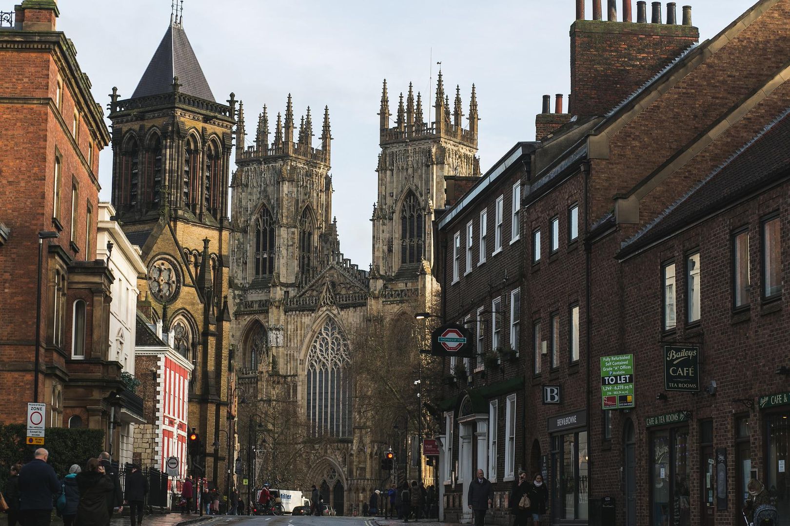 A Walking Audio Tour on Mobile App in York: Ghosts, History, and Chocolate