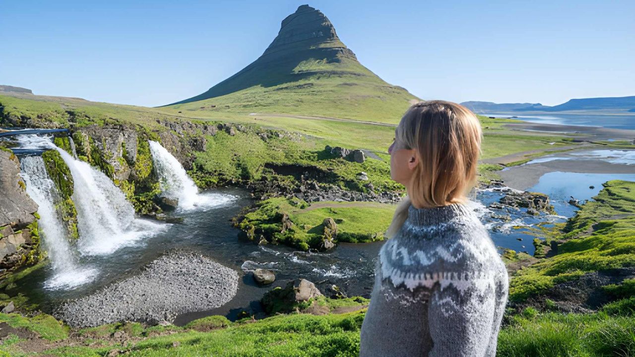 Total Solar Eclipse 2026: Small-Group Tour from Reykjavík - photo 8