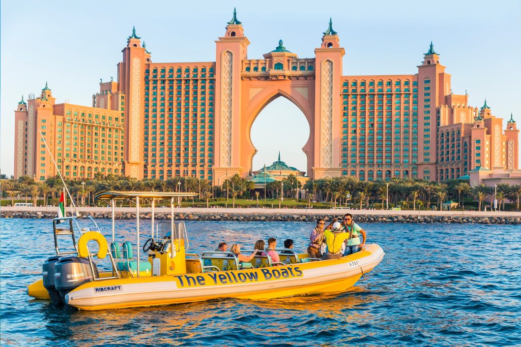 The Yellow Boats – Image 1 | WeShare