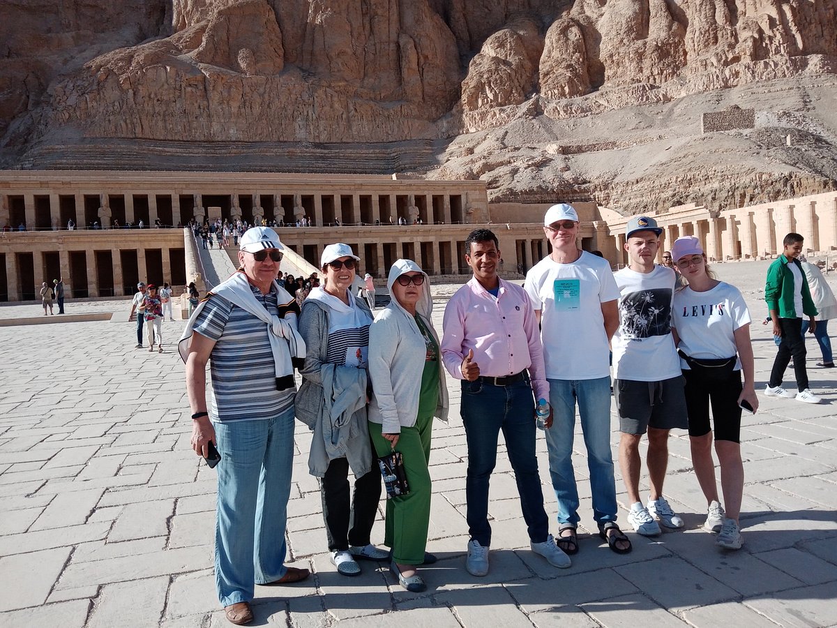 Luxor Ultra VIP Experience – Karnak Temple, Medinet Habu & Hatshepsut Temple (Exclusive Guided Tour from Hurghada) — photo 4