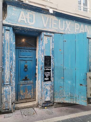 Old district, Street Art, Craft & Wine Tour  - Photo 7