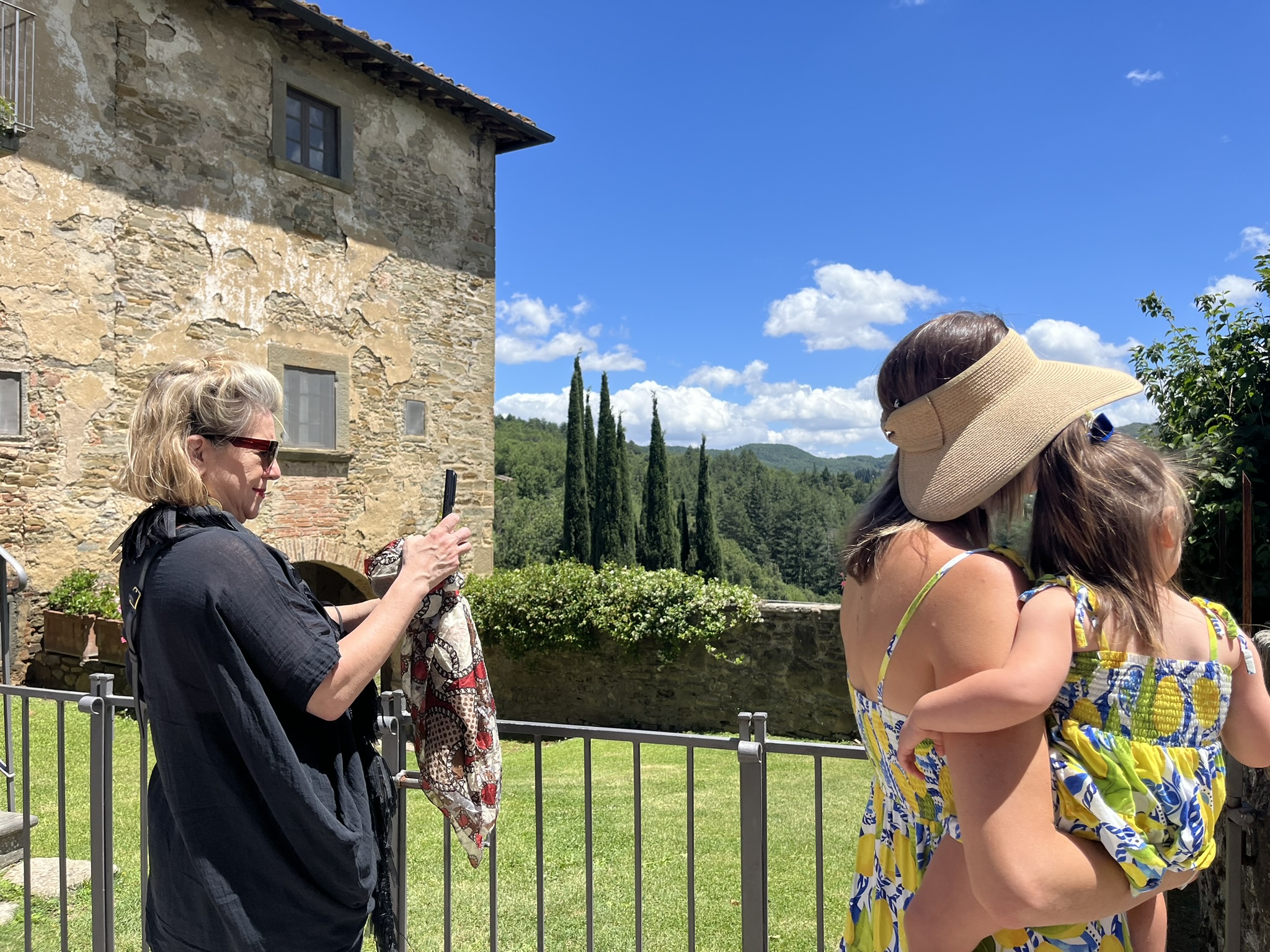 Tuscany Landscapes, Castels & Chianti Wine District - Photo 25