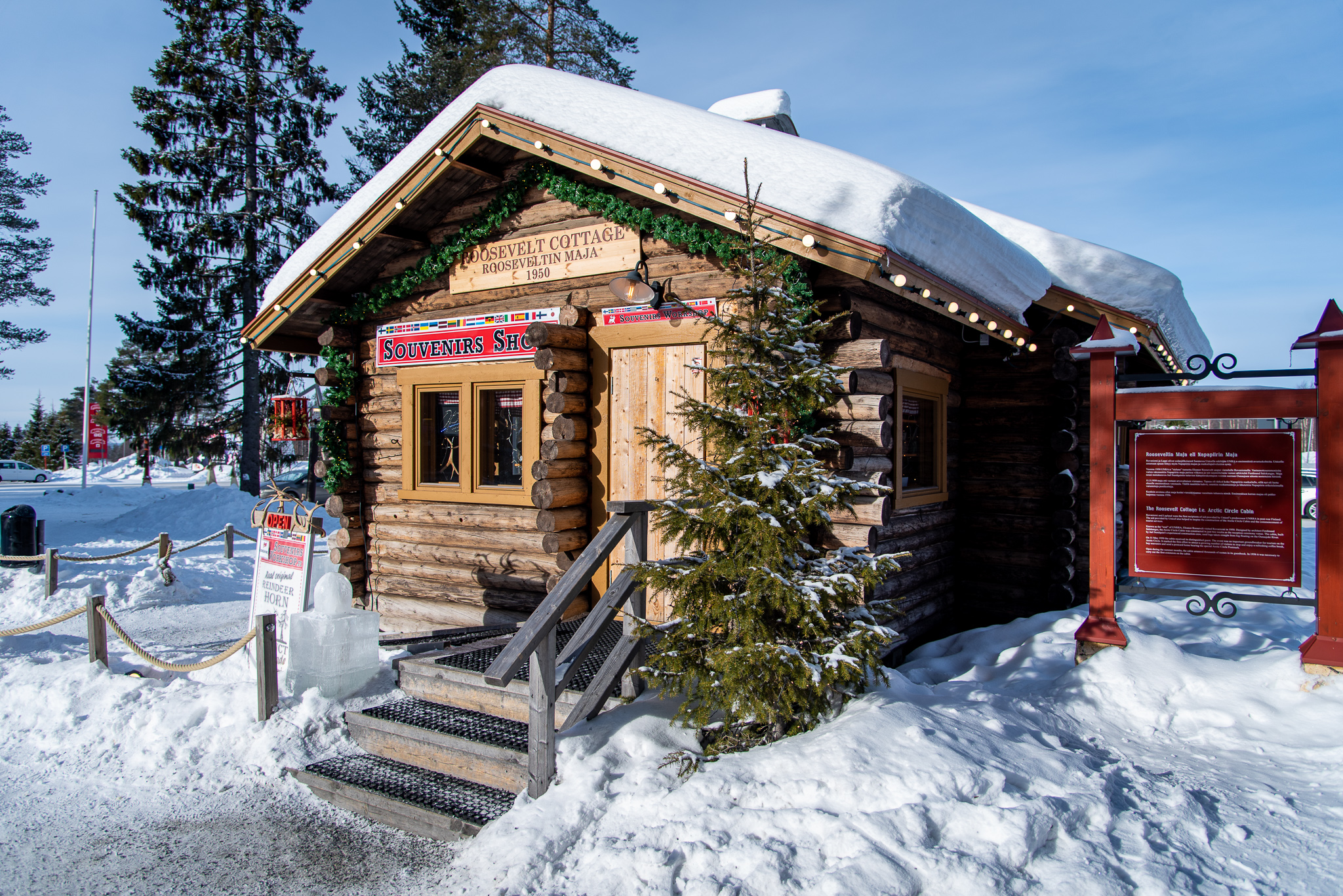 Tour por la Ciudad de Rovaniemi y Pueblo de Papa Noel en Grupo Reducido con Recogida - Alojamientos en Rovaniemi