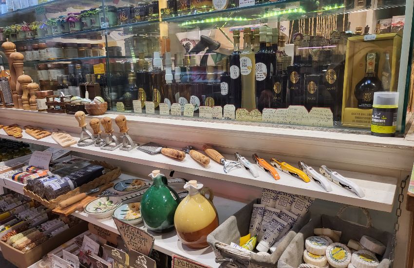 Florence Food Tour & its Made in Italy ES - Photo 4