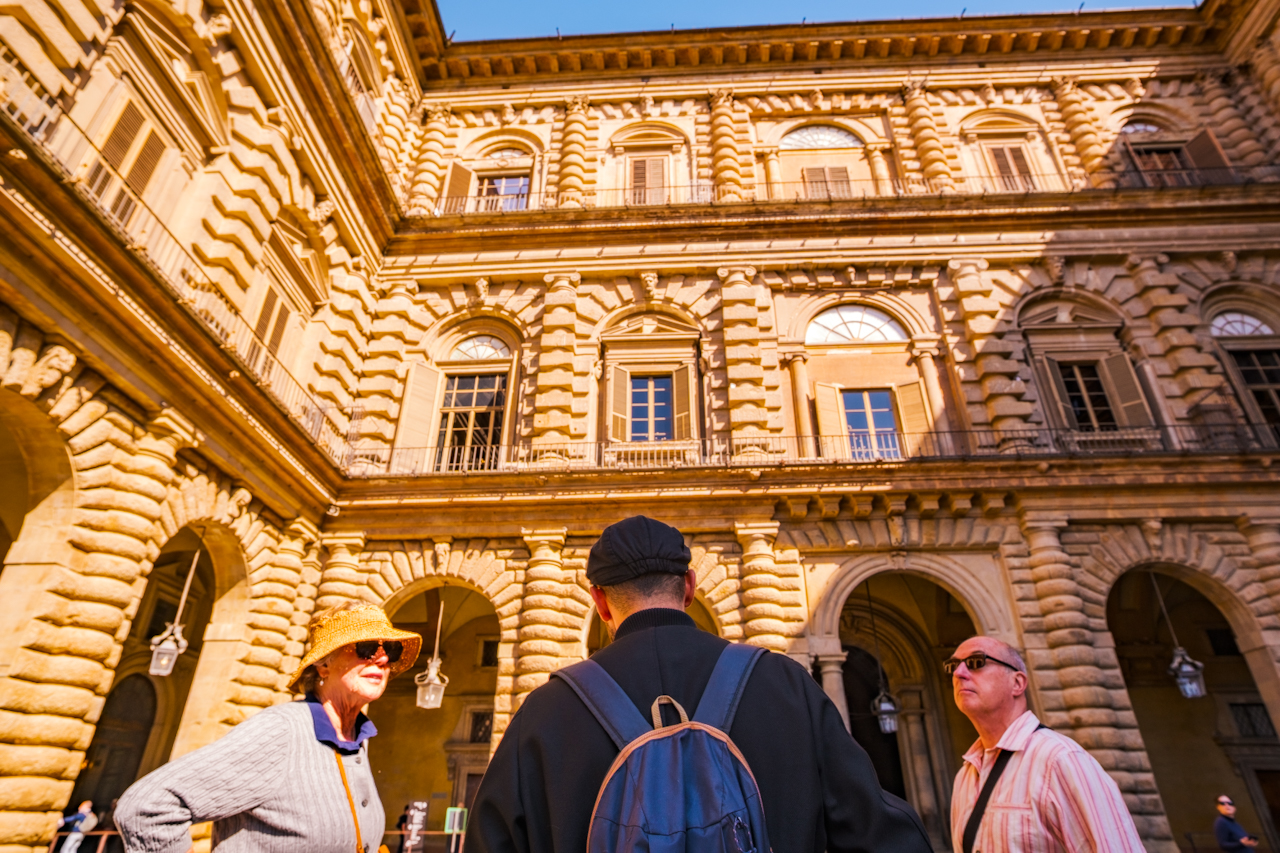 Small group tour to discover the Pitti Palace and the Boboli Gardens - Photo 36