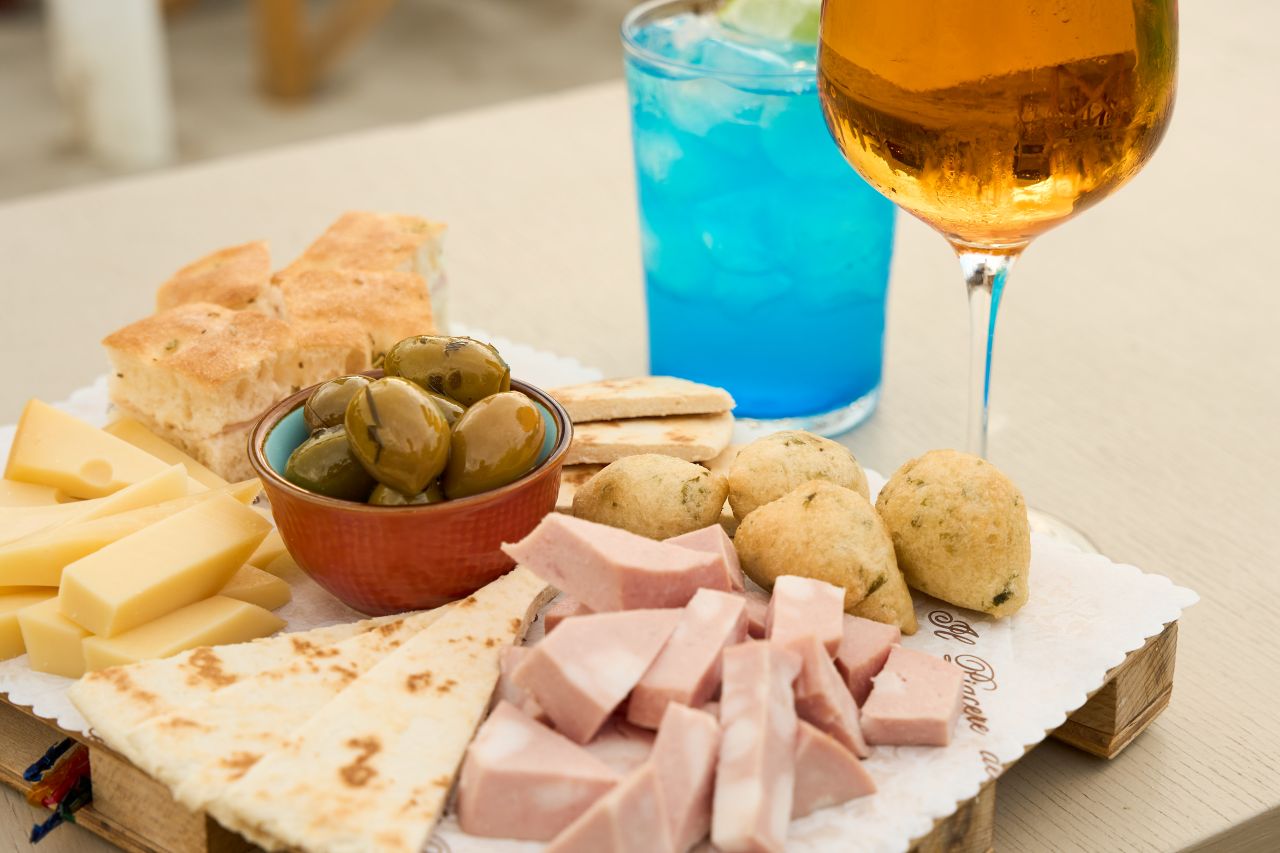 Museum of Salt and typical aperitif with tasting of local product - Photo 2