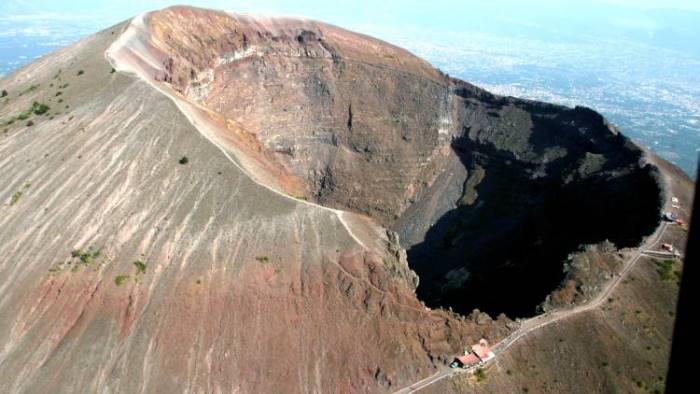 Pompeii and Vesuvius with lunch daily tour - Photo 4