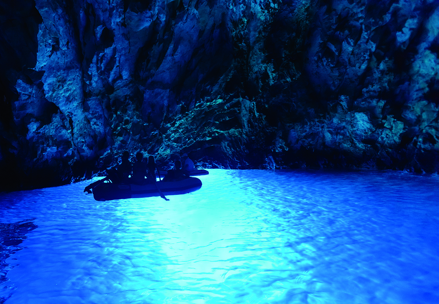 Private Boat Cruise to Vis and Biševo Islands Tour - from Hvar