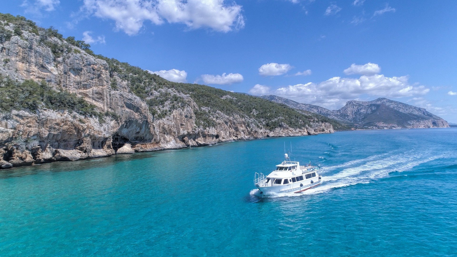 From Cala Gonone: motorboat tour with transfer to the Bue Marino Caves - Photo 7