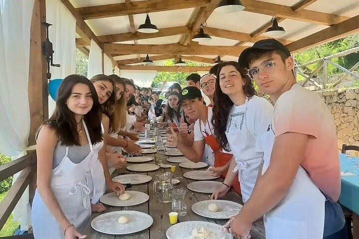 Sorrento: Pizza Making with Wine, Limoncello & Transfer Included - Photo 6
