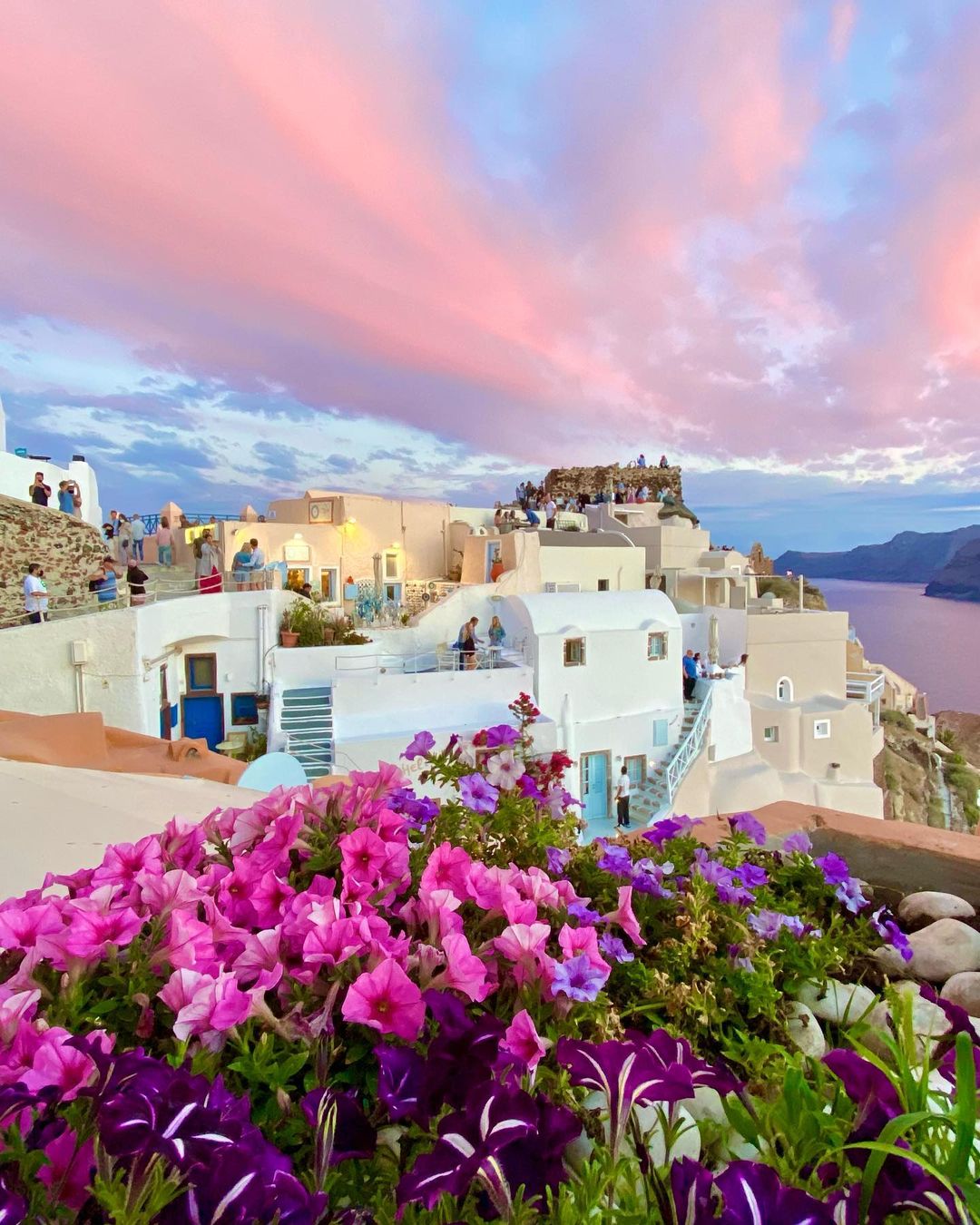 Santorini Highlights Private Half Day Tour